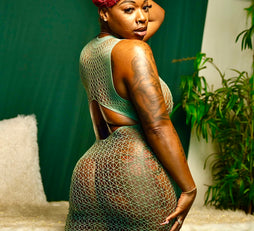 Load image into Gallery viewer, Rich